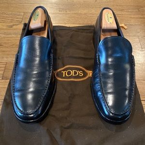 Tods BLK mens loafers.  Size 10.5 fits 11-11.5